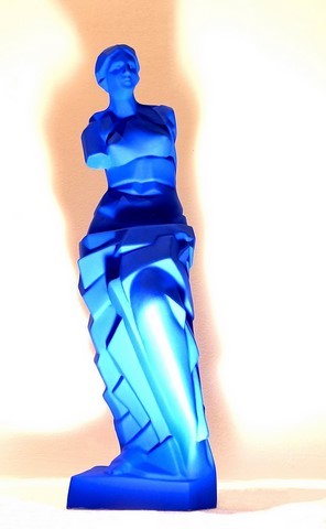vénus de milo bleu klein maxime davoust sculpture antique